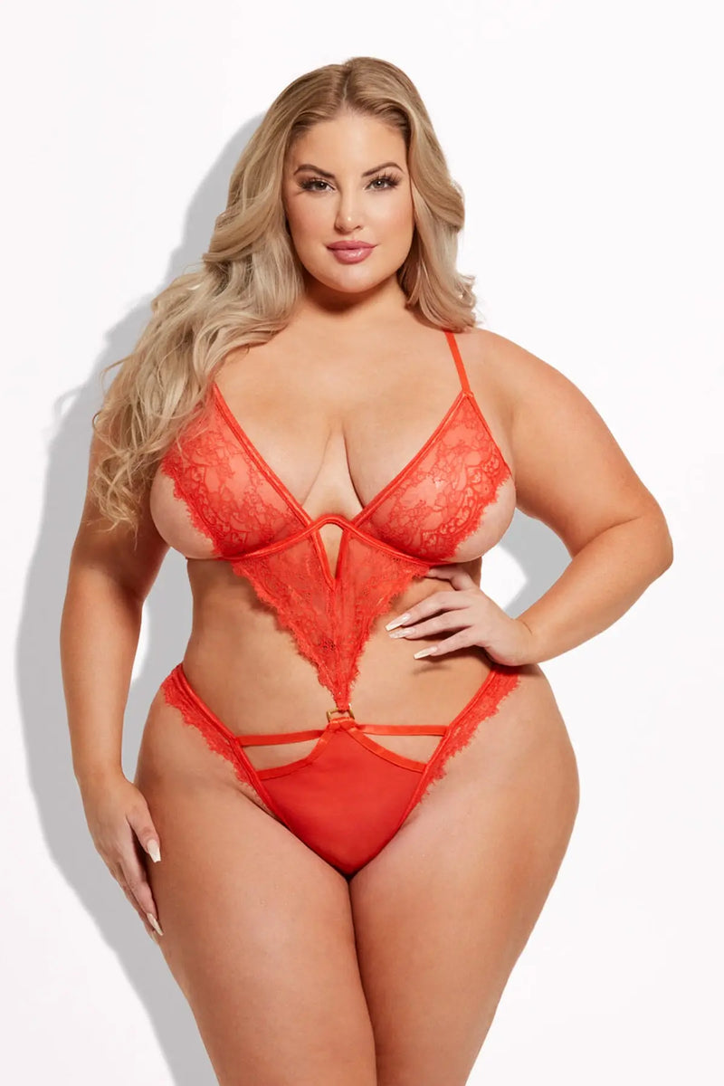 NADIA TEDDY Lingerie HOD   